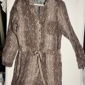 Skies Are Blue Brown snakeskin pattern jumpsuit sz M